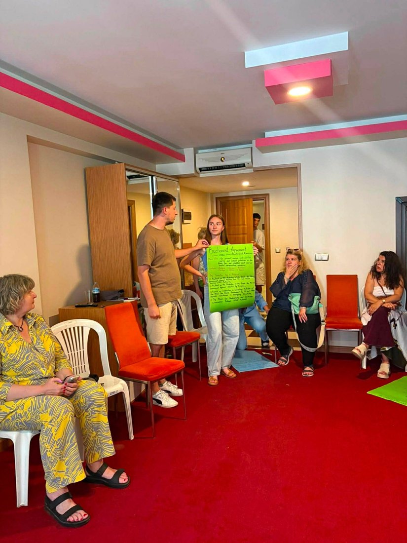 Youth worker learning in Mudanya