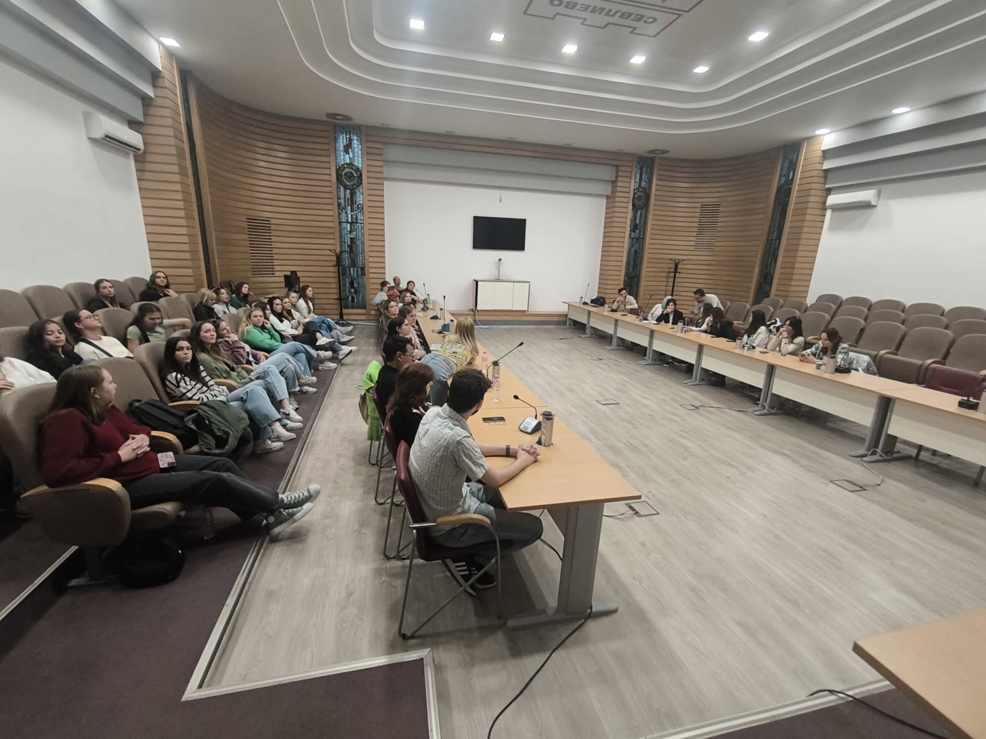 Youth assemblies against discrimination